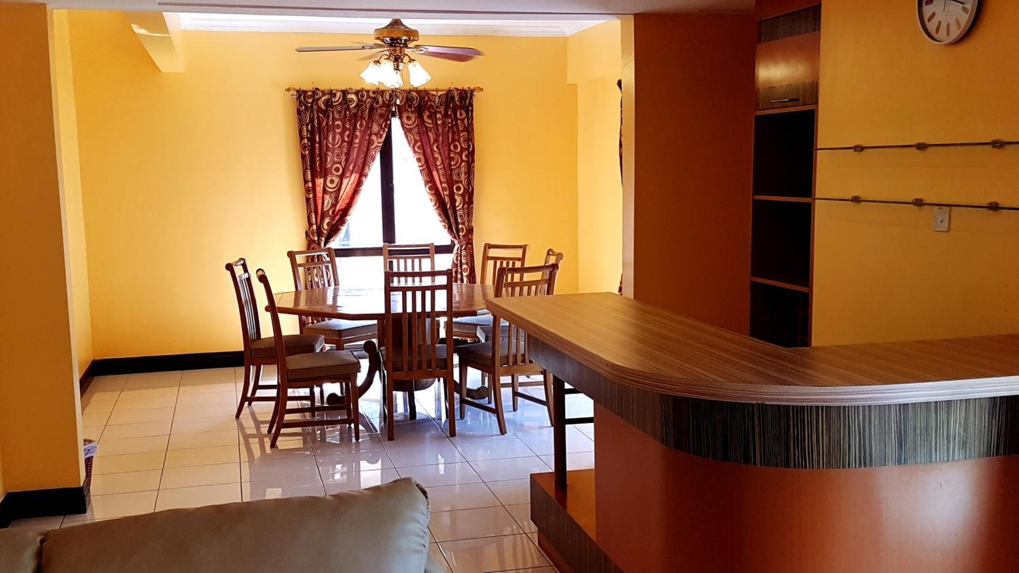 Marina Court Kota Kinabalu- Bigger Group Stay Together- 6 Bedroom Apartments Екстер'єр фото