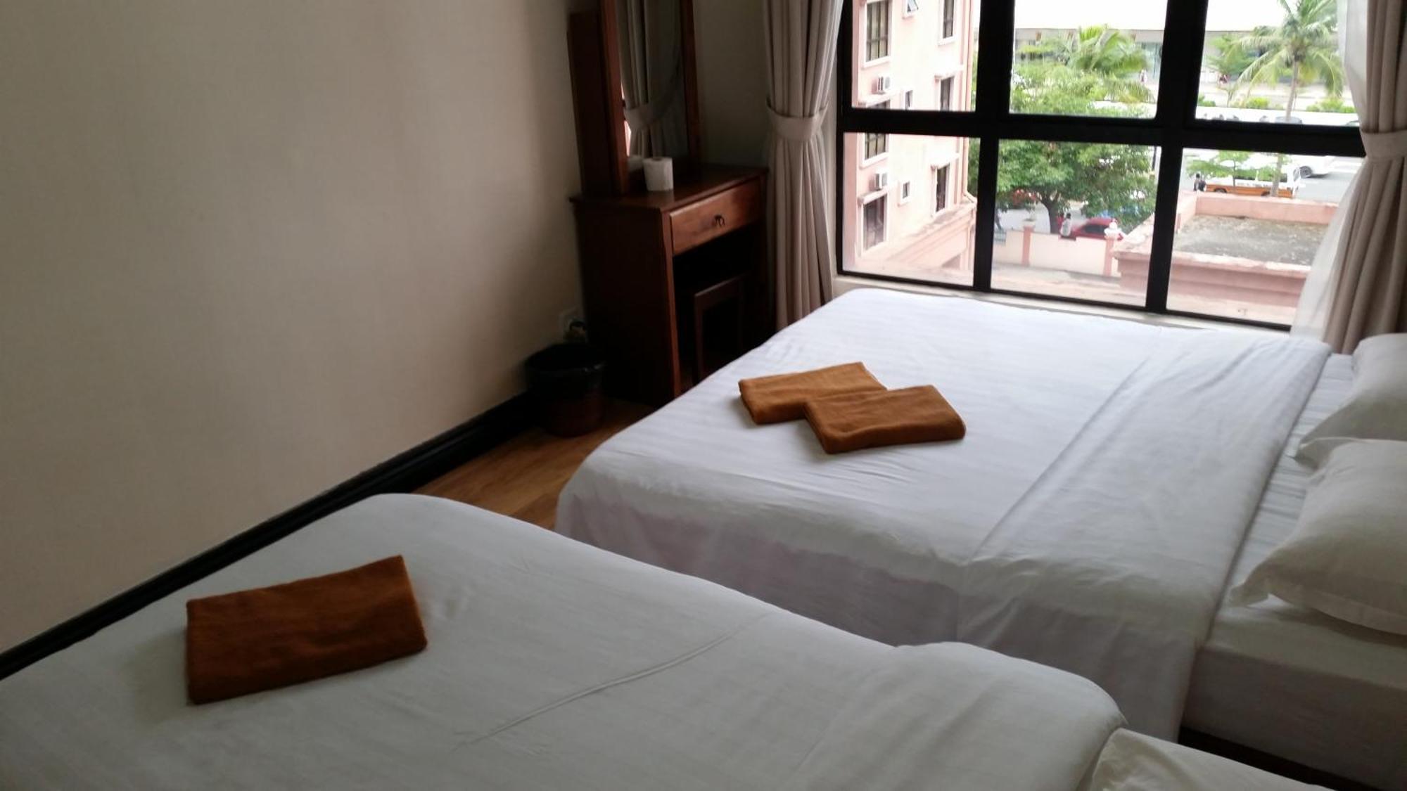 Marina Court Kota Kinabalu- Bigger Group Stay Together- 6 Bedroom Apartments Екстер'єр фото